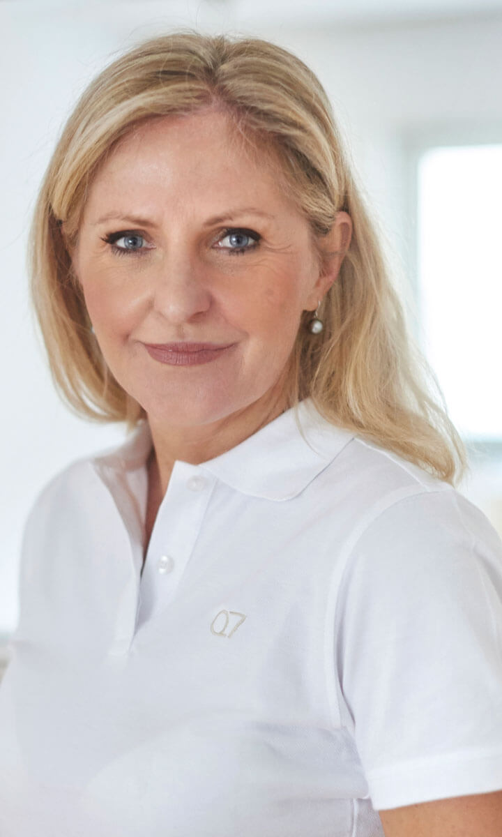 Dr. Monika Isele